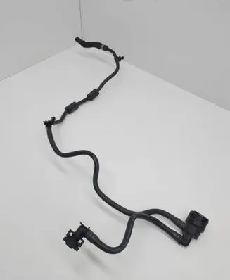 Mercedes-Benz C W205 Engine coolant pipe/hose A2055012625