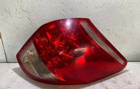 Toyota RAV 4 (XA30) Rear/tail lights
