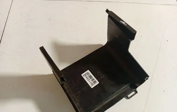 Skoda Octavia Mk2 (1Z) Battery box tray 1K0915336B
