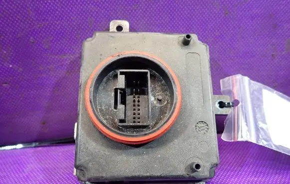 Volkswagen PASSAT CC Voltage converter/converter module 4G0907397J