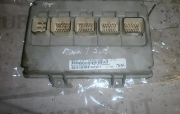 Chrysler Voyager Other control units/modules p04748078af titqh2762t1zm0