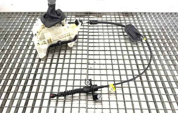 Hyundai Kona I Gear shift rod 46700-J9210