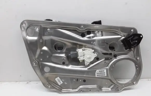 Mercedes-Benz C W204 Front door window regulator with motor 963757102