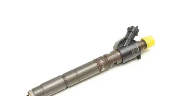 Volvo XC70 Fuel injector 31272690