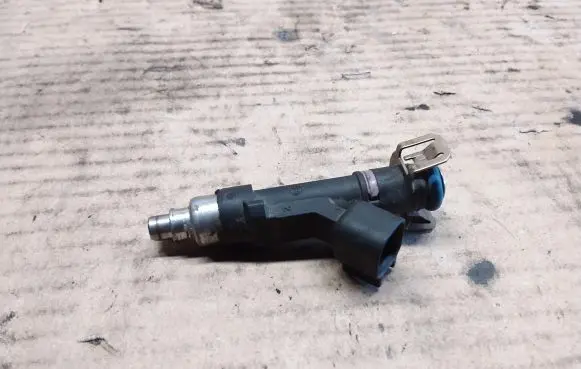 Mazda 6 Fuel injector 0280158157