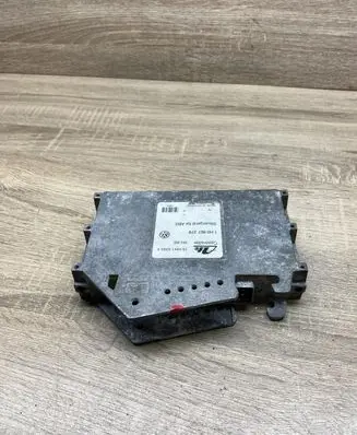 Volkswagen Golf III ABS control unit/module 1H0907379 10094103034