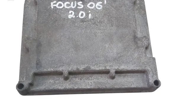 Ford Focus Engine control unit/module ECU 5M5112A650SE ESU1310185A6J15