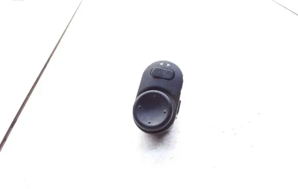 Opel Zafira A Wing mirror switch 09226861