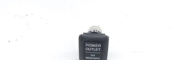 Honda CR-V 12 V Socket (rear) 