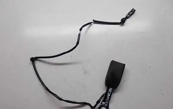 Mitsubishi Outlander Front seatbelt buckle