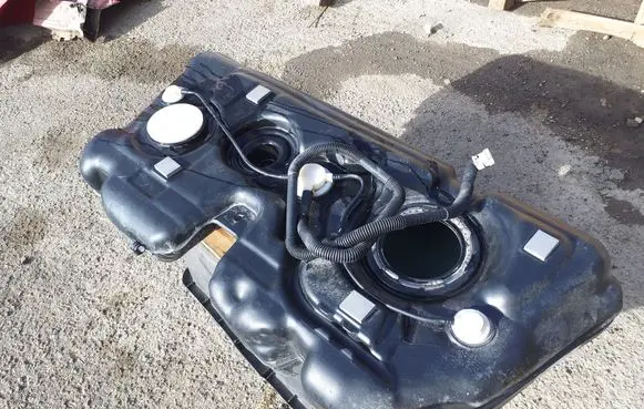 Mini Cooper Countryman F60 Fuel tank 7390784