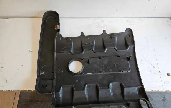 Peugeot 407 Tow hook cap/cover 9651048177 9651047977
