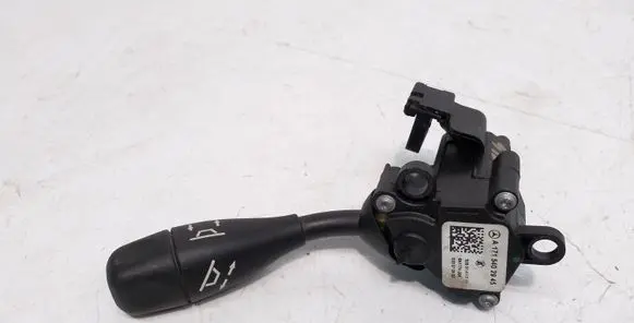 Mercedes-Benz CLS C219 Steering wheel adjustment handle/lever A1715402945