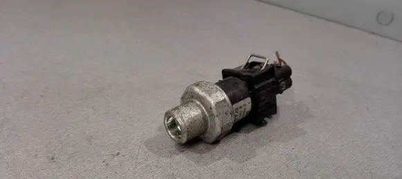 Air conditioning (A/C) pressure sensor