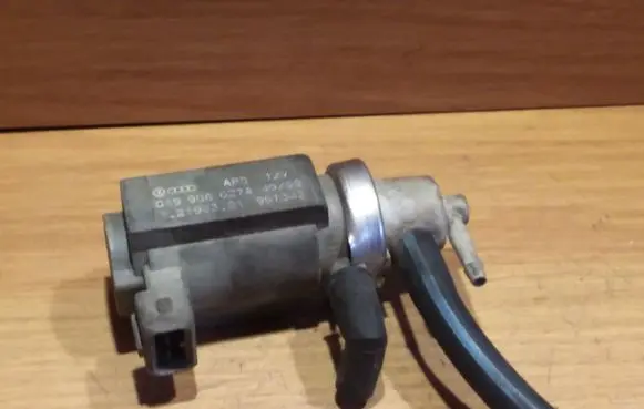 Audi A6 S6 C5 4B Turbo solenoid valve 059906627A
