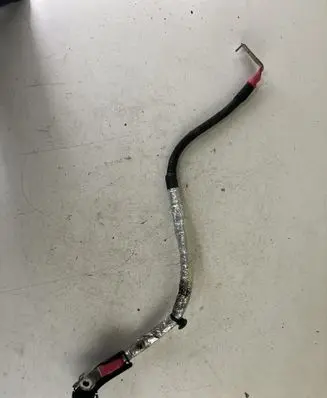 Jeep Grand Cherokee WL Wires (generator/alternator) 