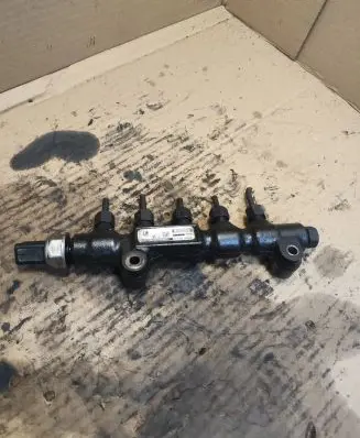 Peugeot 307 Fuel main line pipe 9654592680