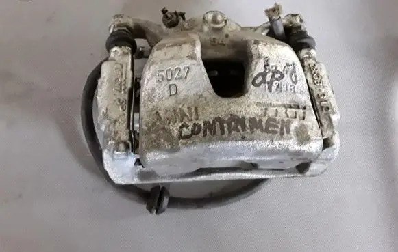 Mini Cooper Countryman R60 Front brake caliper 9804730
