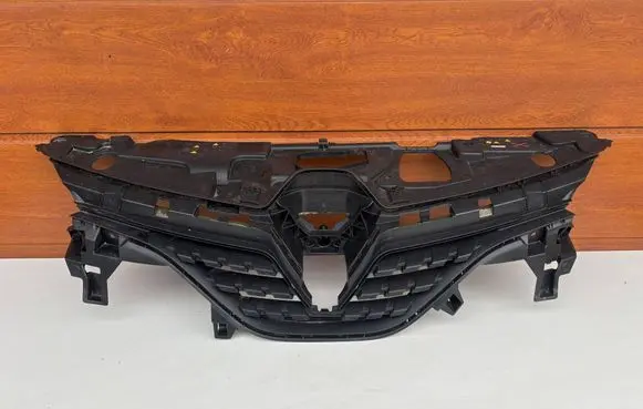 Renault Clio V Front grill 065390