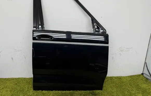 Volkswagen Multivan T7 Front door 7t0831312b
