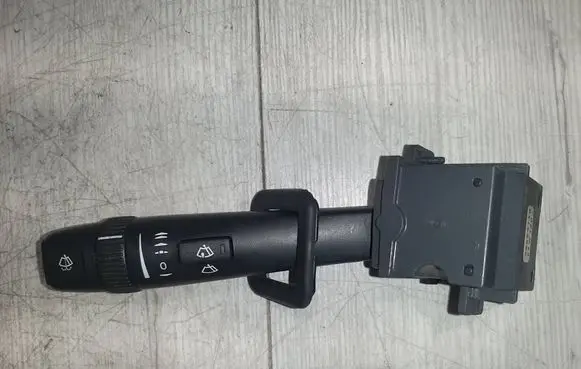 Volvo S60 Wiper control stalk 30669740