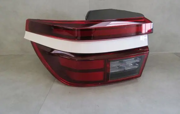 Rear/tail lights