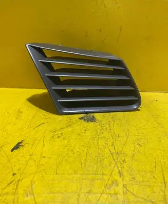 Seat Ibiza III (6L) Front bumper lower grill 6L0853676