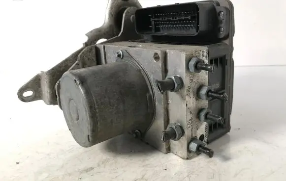 Audi A6 S6 C6 4F ABS Pump 0265250451 4G061451
