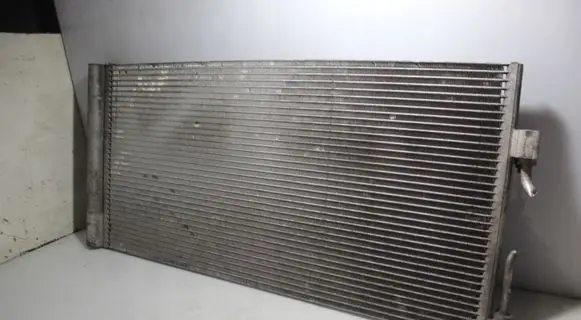 A/C cooling radiator (condenser)