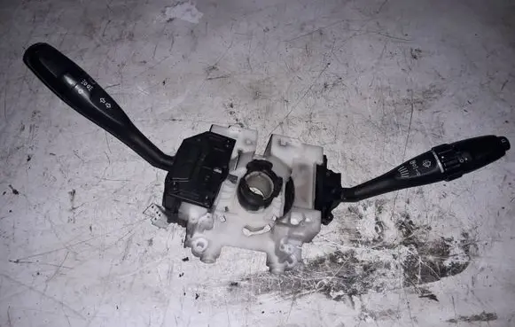 Mitsubishi Space Star Indicator stalk