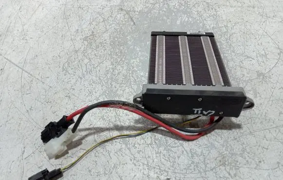 Ford Focus Electric car heater 8V6N18D612AB