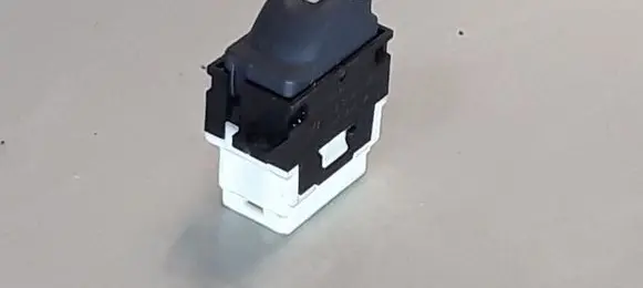 Renault Espace III Electric window control switch 7700876400