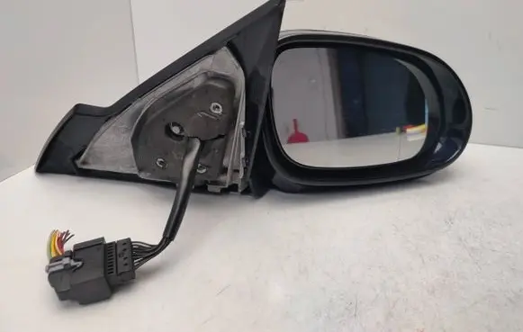 Mercedes-Benz CLK A209 C209 Front door electric wing mirror