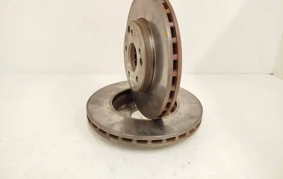 Mercedes-Benz C W203 Front brake disc