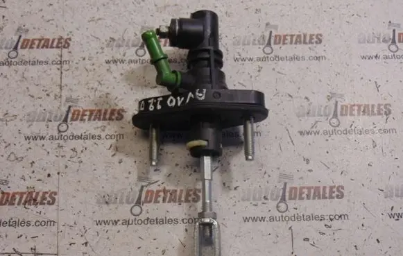 Toyota Avensis T270 Clutch master cylinder 3142002051