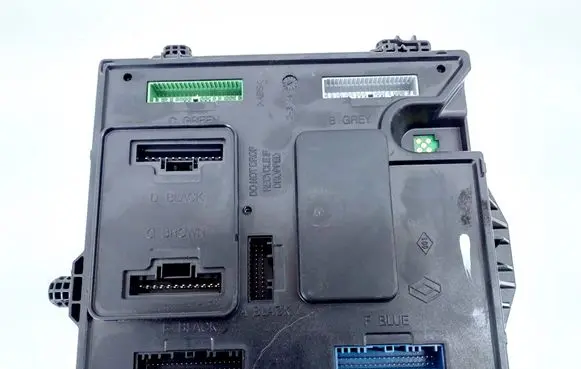 Renault Zoe Central body control module 284B15472R