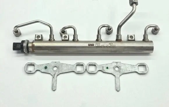 BMW M5 F90 Fuel main line pipe 7852402 13537852402 16404510