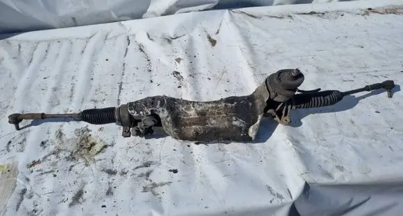 Volkswagen Golf V Steering rack 1K2423051 1K2423051AQ