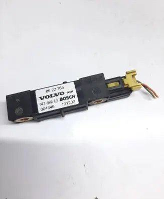 Volvo S60 Airbag deployment crash/impact sensor 8622365 131202 004346
