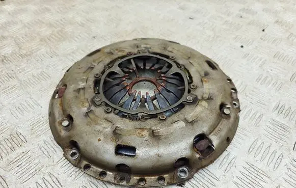 Mitsubishi Outlander Pressure plate 124048810