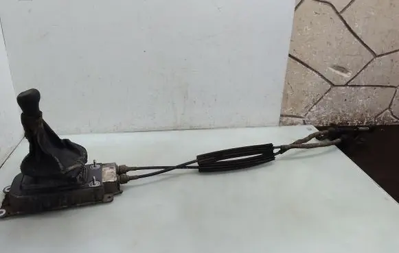Seat Toledo II (1M) Gear shifter/selector 1J0711061C