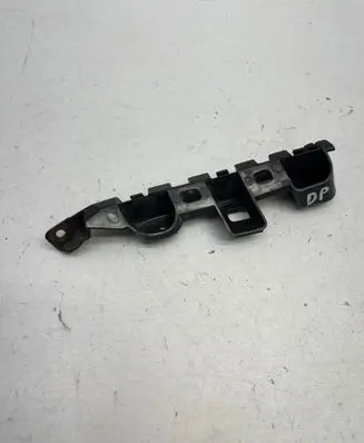 Volkswagen PASSAT B7 Front bumper mounting bracket 3AA807184