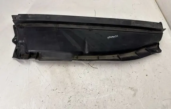 BMW X1 F48 F49 Other engine bay part 7290716