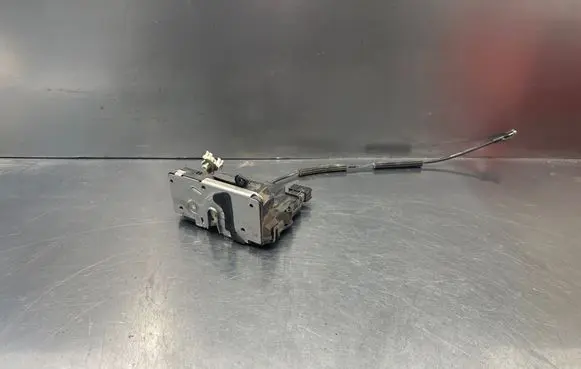 Opel Meriva B Front door lock 13258271 0325407955 1612100123