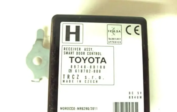 Toyota Yaris Door central lock control unit/module 897400D100