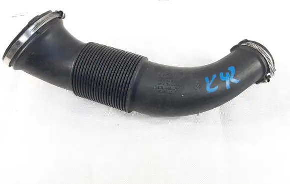 Audi A8 S8 D5 Air intake hose/pipe 4H0129606B