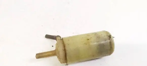 Mercedes-Benz W123 Windscreen/windshield washer pump 