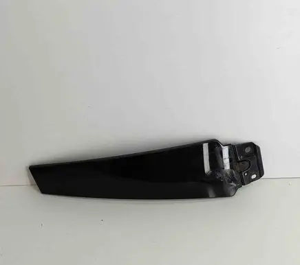 Maserati Ghibli (B) pillar trim (top) 670148472