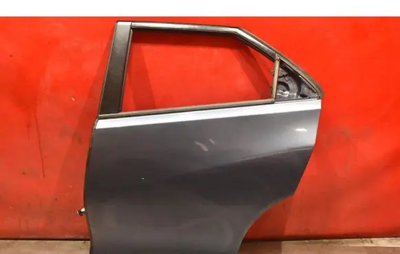 Honda Civic IX Rear door 