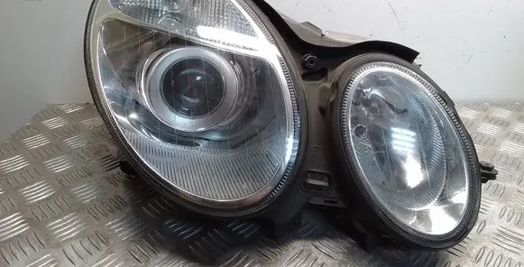 Mercedes-Benz E W211 Headlight/headlamp 15436000